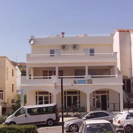 Royal Guest house